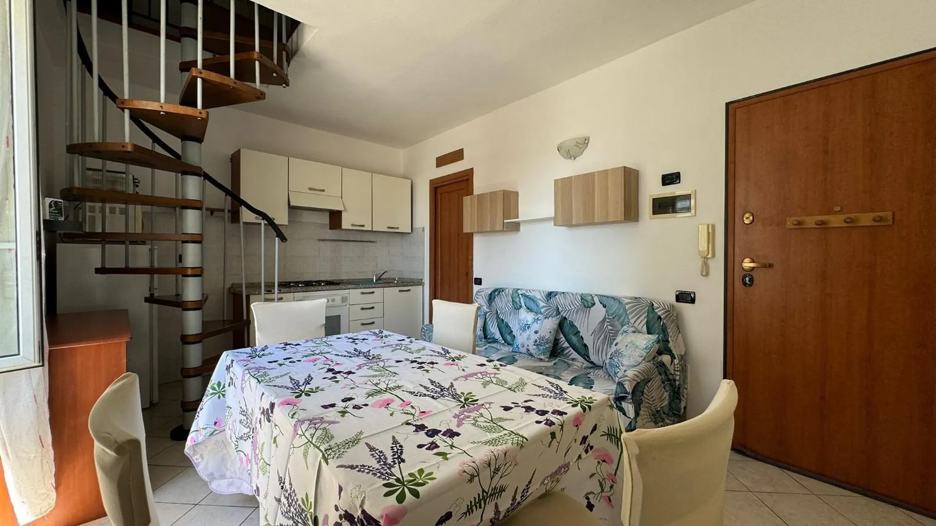 La Mansarda Di Pia Apartment Imperia Italy